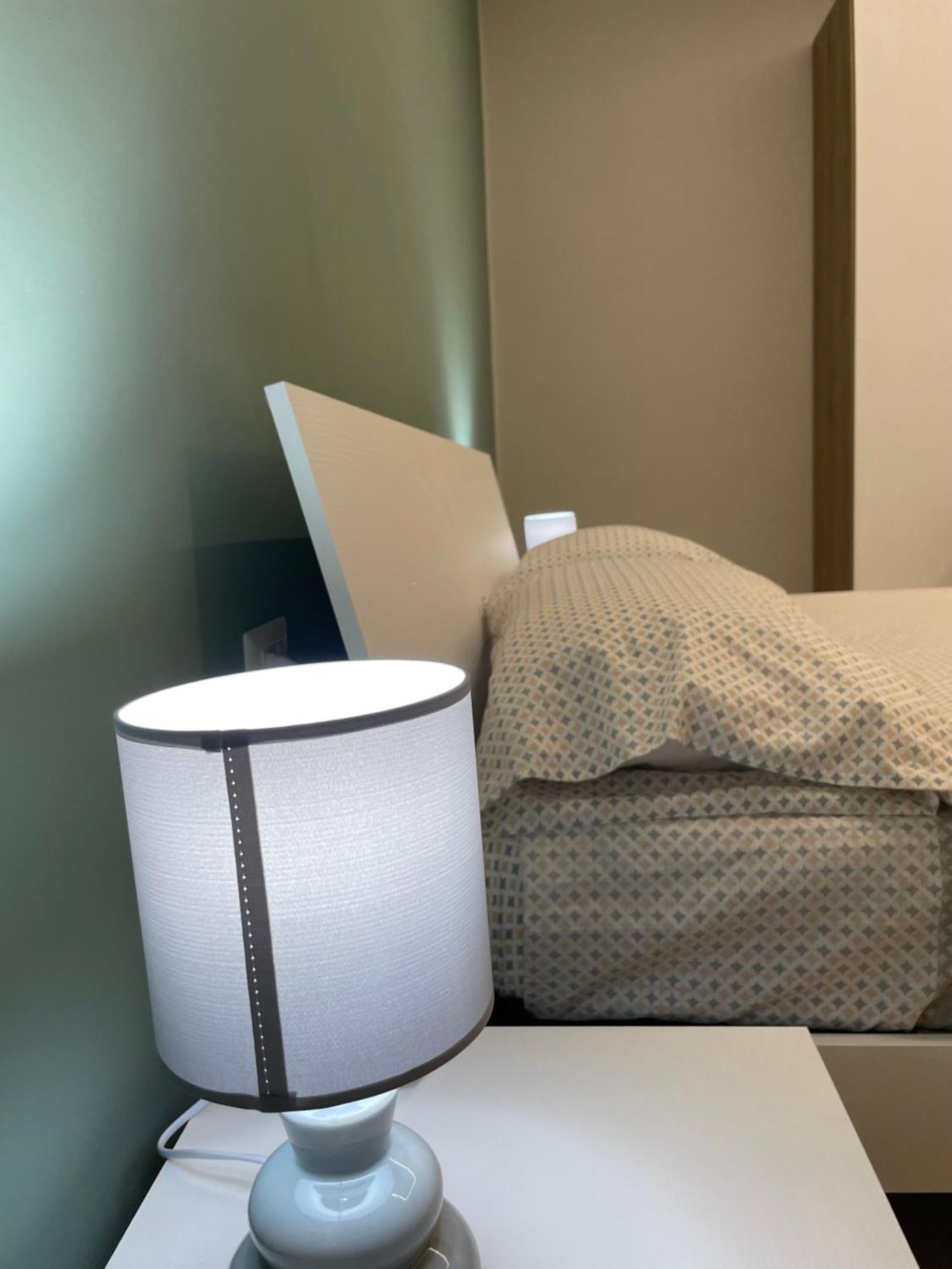 Luma Holiday Homes Mondragone Bagian luar foto